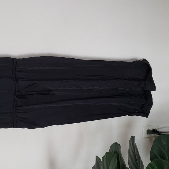 Apt 9 black jumpsuit, romper, cropped ankle, women's size 4 or Small - Picture 3 of 10